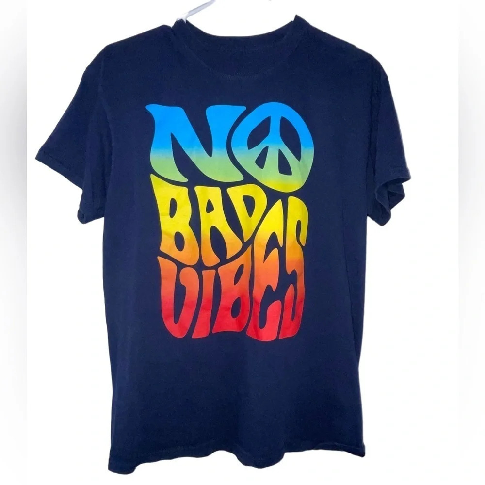 DOM No Bad Vibes Peace Short Sleeve Crew Neck T Shirt Blue Rainbow Size Medium